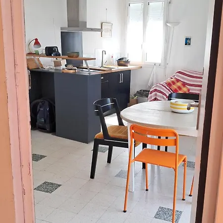 2 Pièces Vue Appartamento